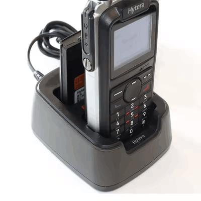 Şarj cihazı CH10L16 Hytera Masaüstü Şarj cihazı Hızlı Akıllı BL1809 BL1401 Walkie Talkie X1p Z1p X1e için Li-ion Pil Paketi İki Wa