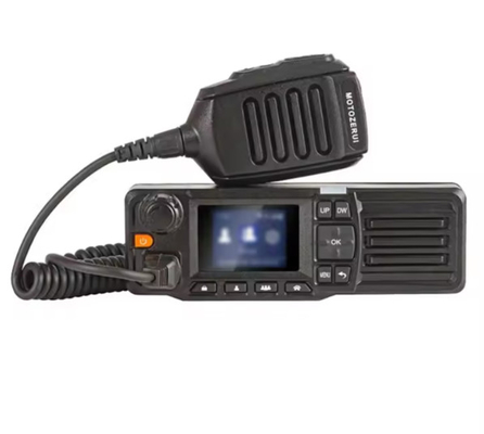 D828 4G UHF VHF Yüksek Güçlü Araçlar İçin İki Yönlü Radyolar Intercom Ekipmanı El Telefonu 4G LTE Poc Mobil Terminal