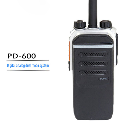 PD600 IP67 Su geçirmez Toz geçirmez Dijital-analog Walkie Talkie